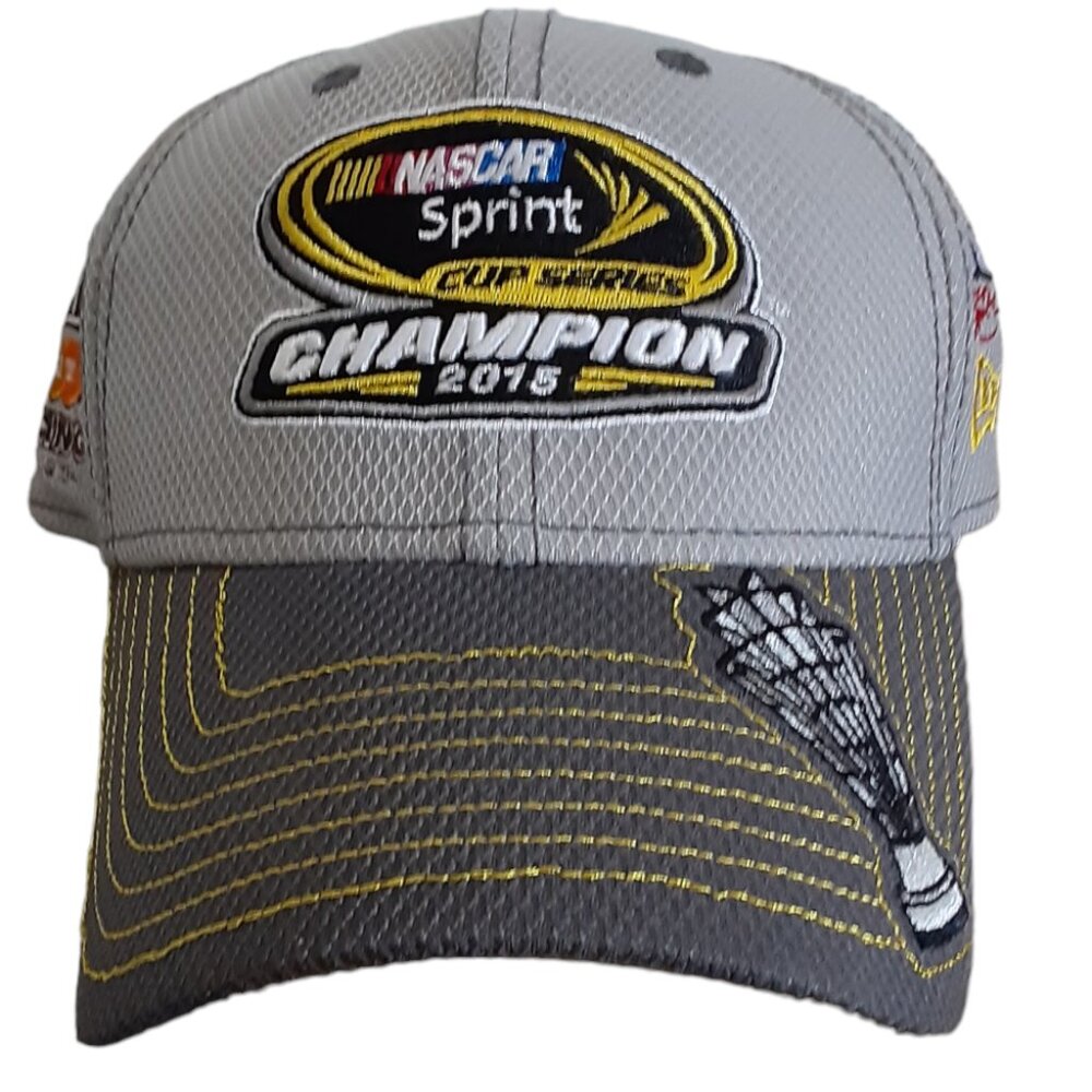 New Era Joe Gibbs M&M Racing Nascar Sprint Cup Series Champion 2015 Hat